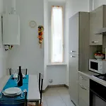 Апартаменты Aida - Near The Center With Private Parking E Ac Комо