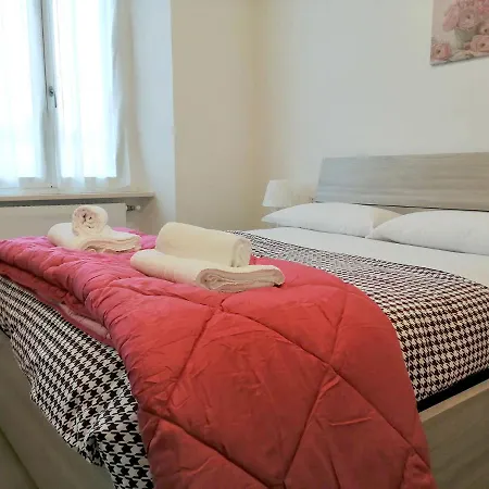 Aida - Near The Center With Private Parking E Ac Apartman Como